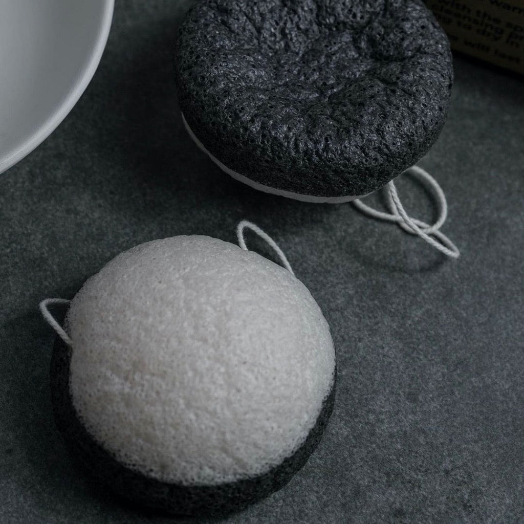 Konjac Sponge - Dual Sided / Deep Cleansing / Natural Skincare - QiEco
